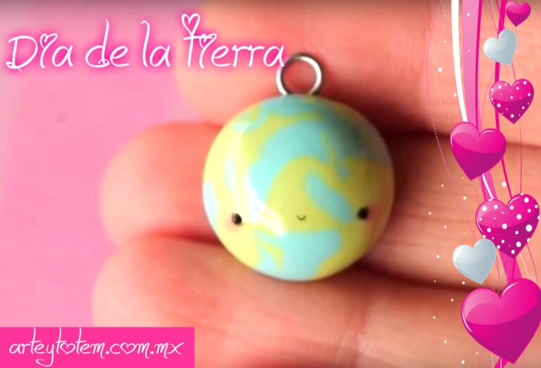 Dije de la Tierra kawaii hecho a mano por OH! ROSIE para celebrar el Día de la Tierra